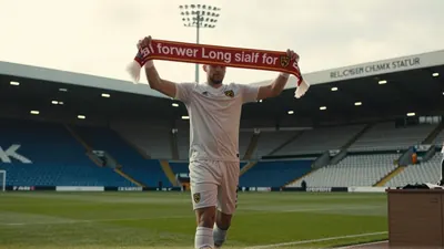 Bromley sees ex-keeper James Long move to Salford City as the club tops League Two with 87 points, keeping their...