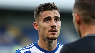 Reading edge Bromley in EFL Cup shootout
